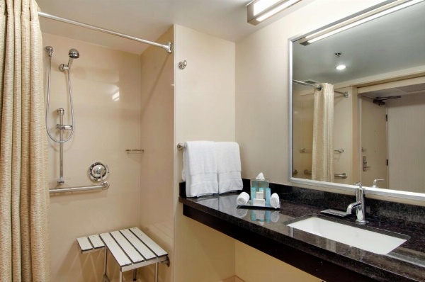 Hilton Anaheim image 21